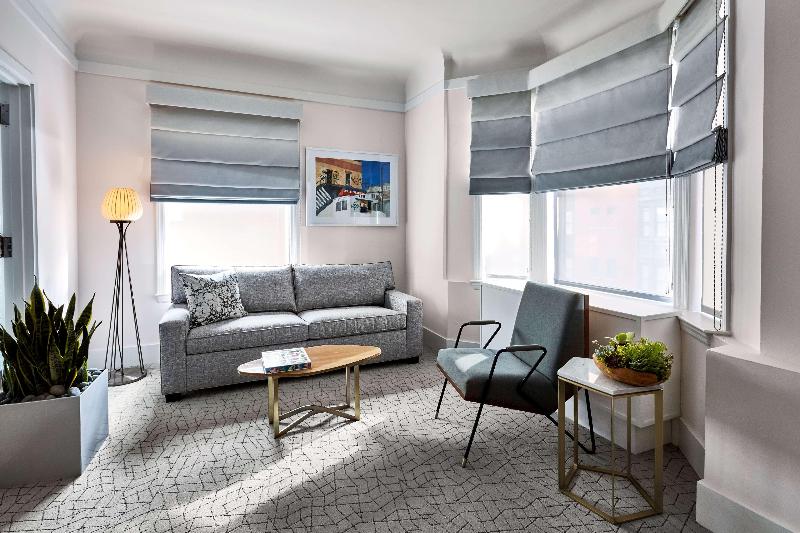 クイーンベッドのデラックスルーム, The Omni Homestead Resort & Spa