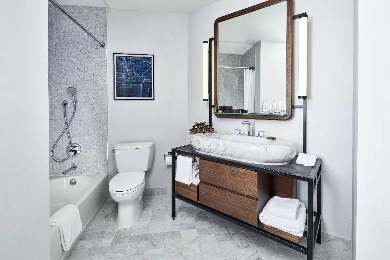 クイーンベッドのデラックスルーム, The Omni Homestead Resort & Spa