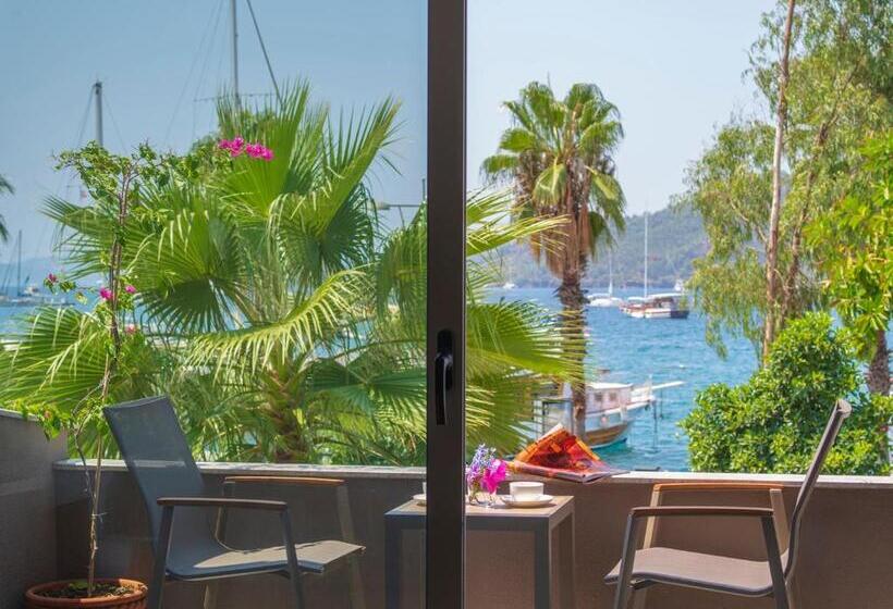 Номер Deluxe с Видом, Marina Bay Göcek
