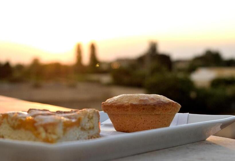 اتاق استاندارد, Calle Dei Saraceni