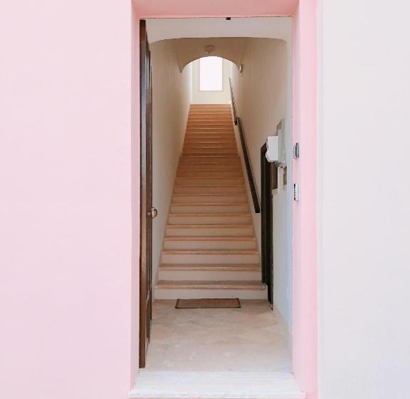 آپارتمان 1 خوابه با چشم‌انداز باغ, Calle Dei Saraceni