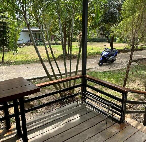 Дом 1 Спальня, Fine Times Resort