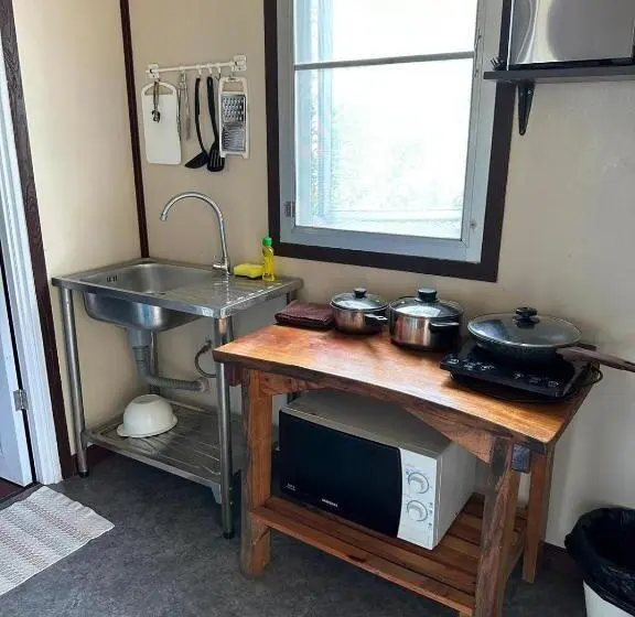 家族用バンガロー, Fine Times Resort