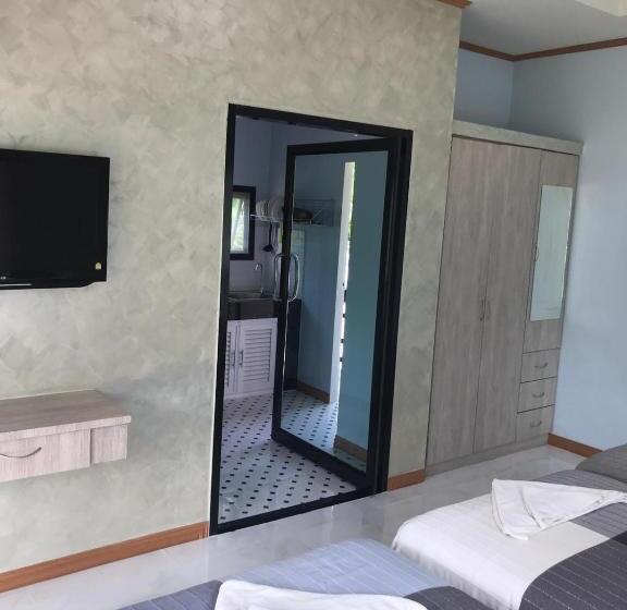 Трехместный Номер Классика, Fine Times Resort