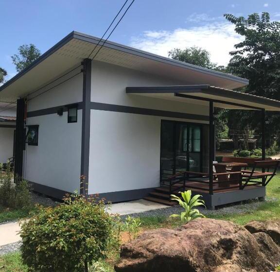 Трехместный Номер Классика, Fine Times Resort