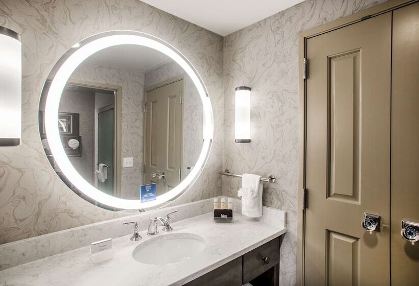 Люкс, Homewood Suites By Hilton Salina Downtown