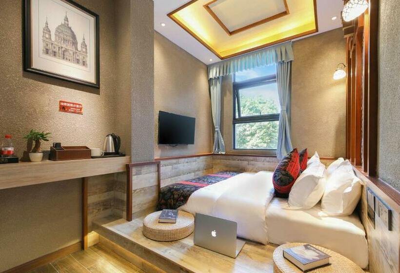 اتاق استاندارد با چشمانداز باغ, Zou Qu Ye Travel