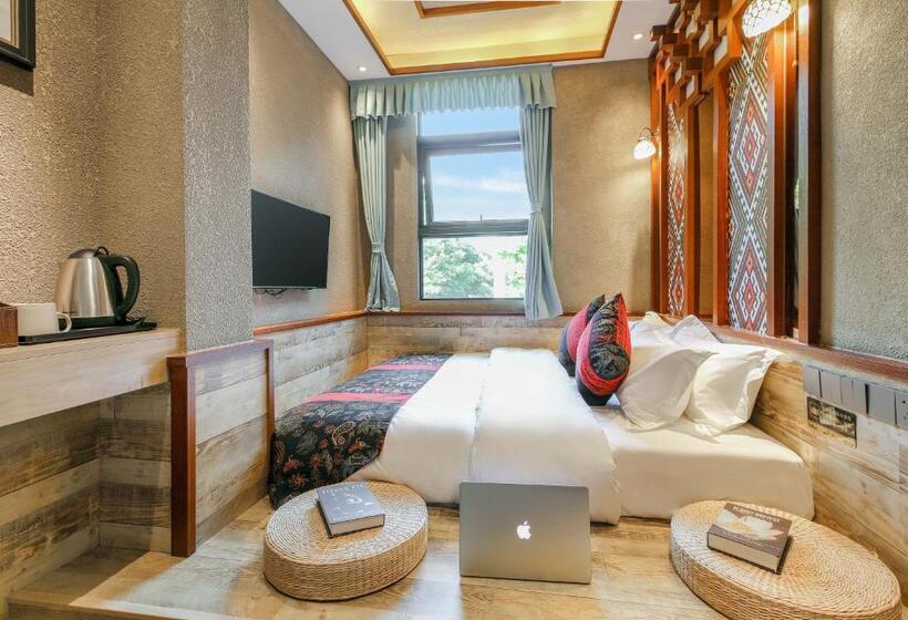 اتاق استاندارد با چشمانداز باغ, Zou Qu Ye Travel