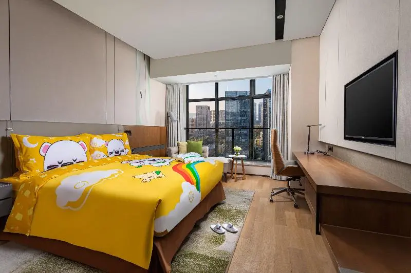 キングサイズベッドのスタンダードルーム, Holiday Inn Hangzhou Binjiang