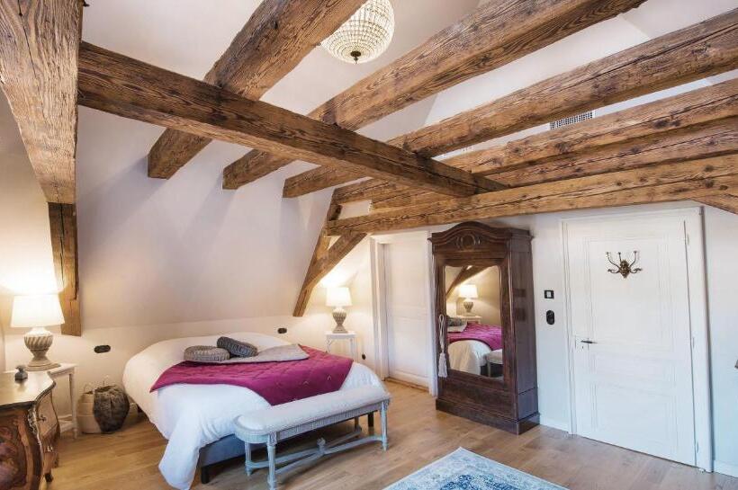 Люкс, Le Clos Marguerite   Maison D Hôtes
