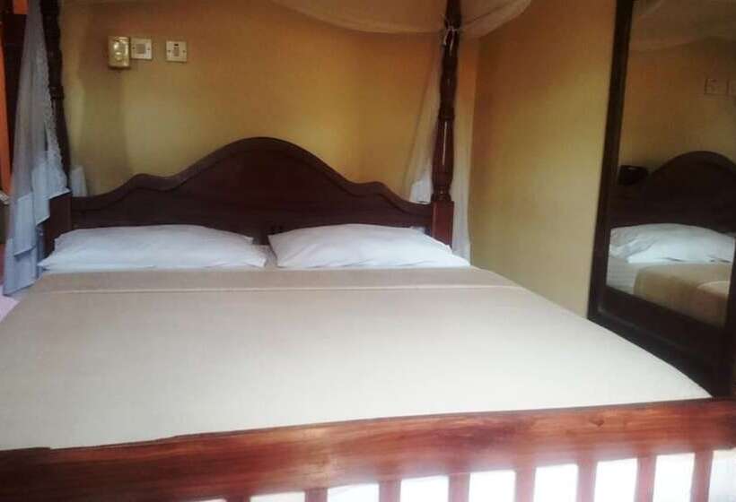 اتاق استاندارد یک نفره, Transit Motel Ukonga