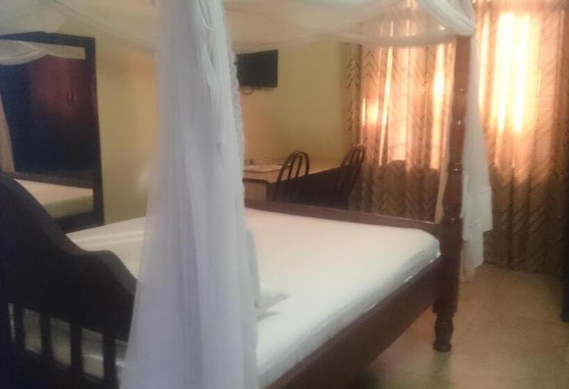 اتاق استاندارد یک نفره, Transit Motel Ukonga