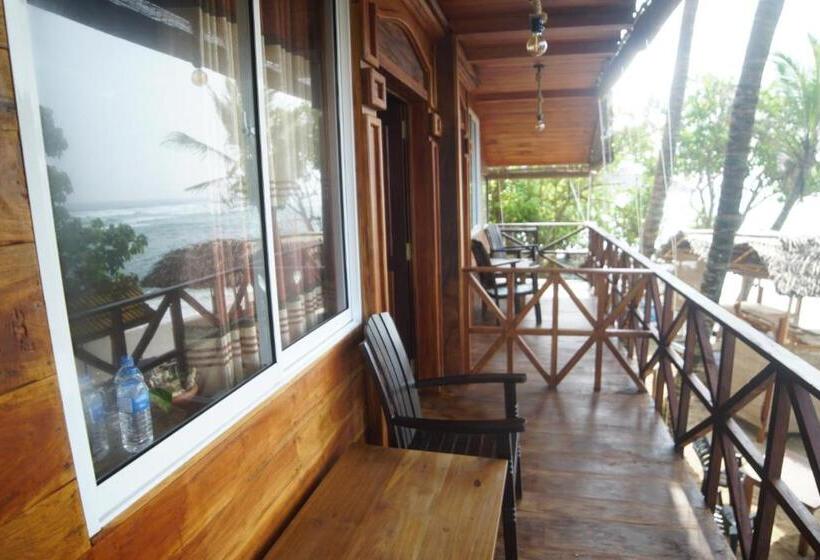 חדר דלוקס נוף לים, Turtle Bay Beach Resort