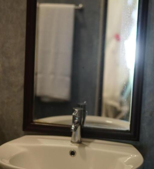 חדר סטנדרט לשלושה, Turtle Bay Beach Resort