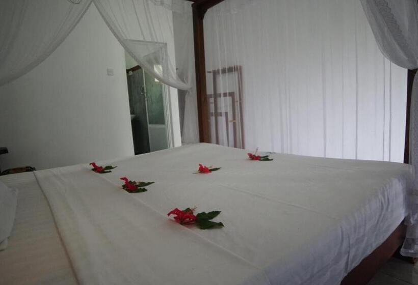 Номер Стандарт, Turtle Bay Beach Resort