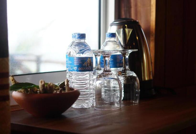 חדר דלוקס נוף לים, Turtle Bay Beach Resort