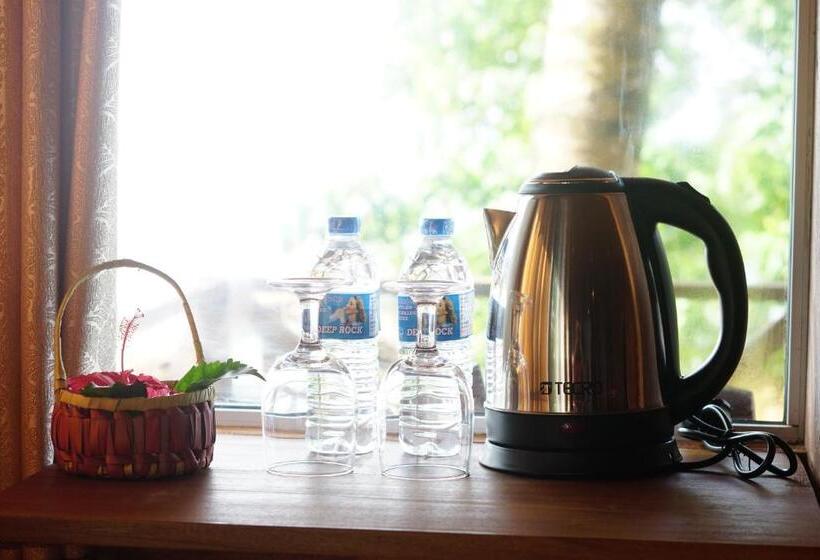 חדר דלוקס לשלושה עם נו לים, Turtle Bay Beach Resort