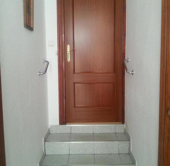 Habitación Estándar, Pensión Ciudad Navarro Ramos