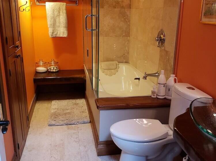 スタンダードルーム, Rising Spirit Bed & Breakfast