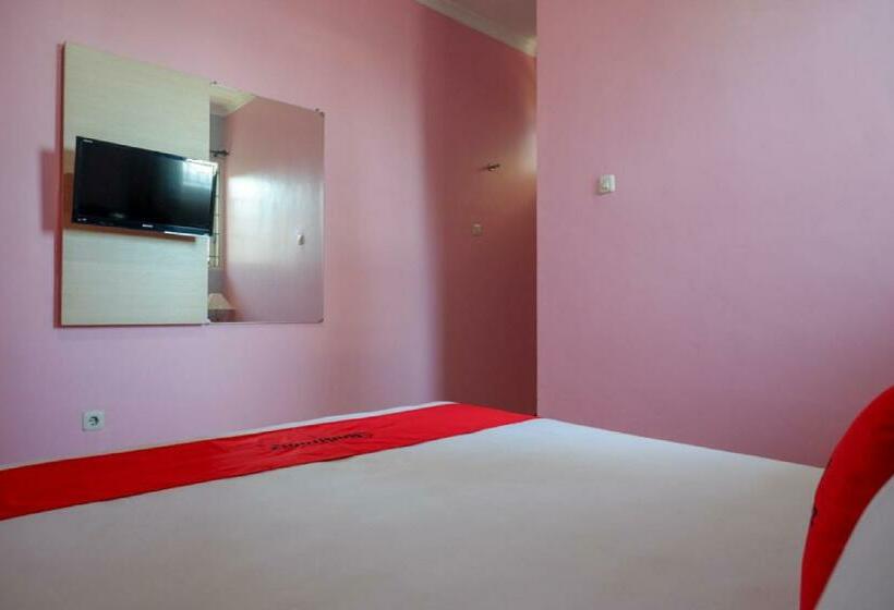 חדר סטנדרט, Reddoorz Plus Syariah @ Hotel Boulevard Luwuk