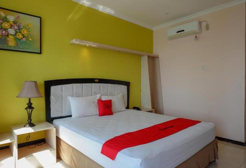 סוויטה, Reddoorz Plus Syariah @ Hotel Boulevard Luwuk