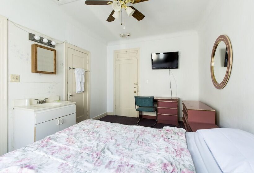 غرفة قياسية حمام مشترك, Del Flores