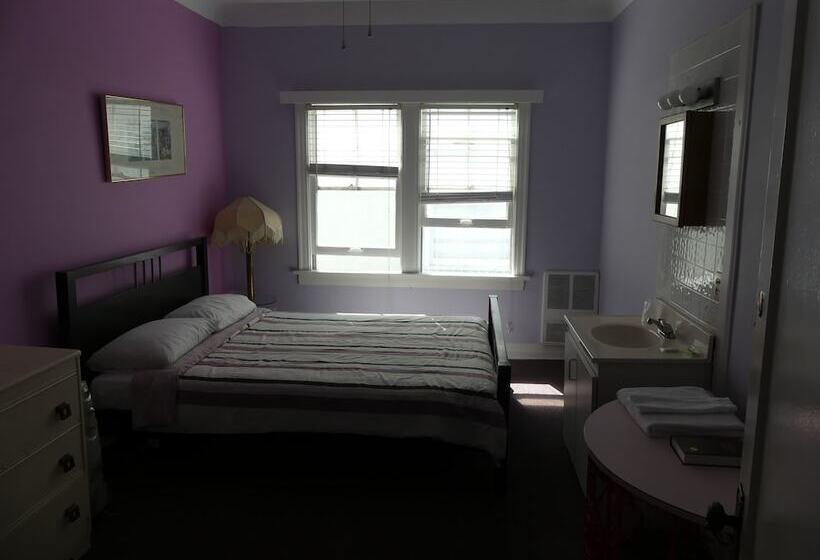 غرفة قياسية حمام مشترك, Del Flores