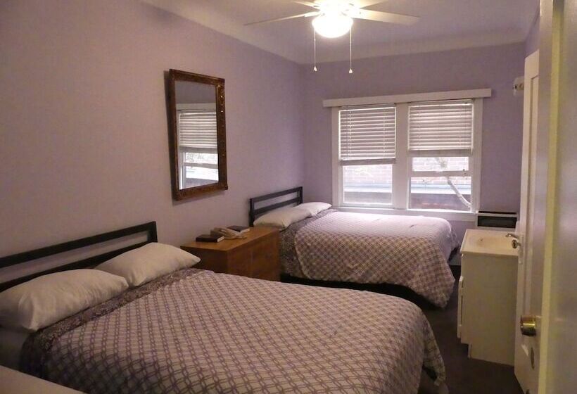 غرفة قياسية, Del Flores