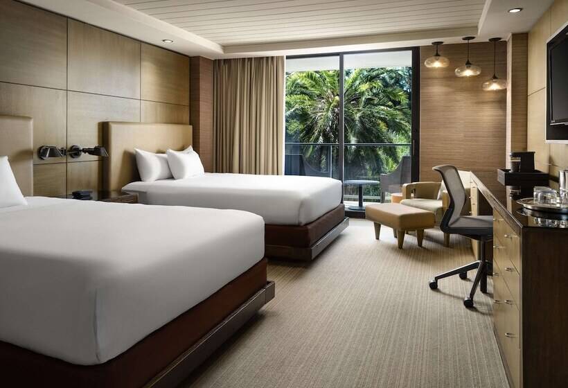 חדר דלוקס מותאם לאנשים עם מוגבלויות, La Jolla Curio Collection By Hilton