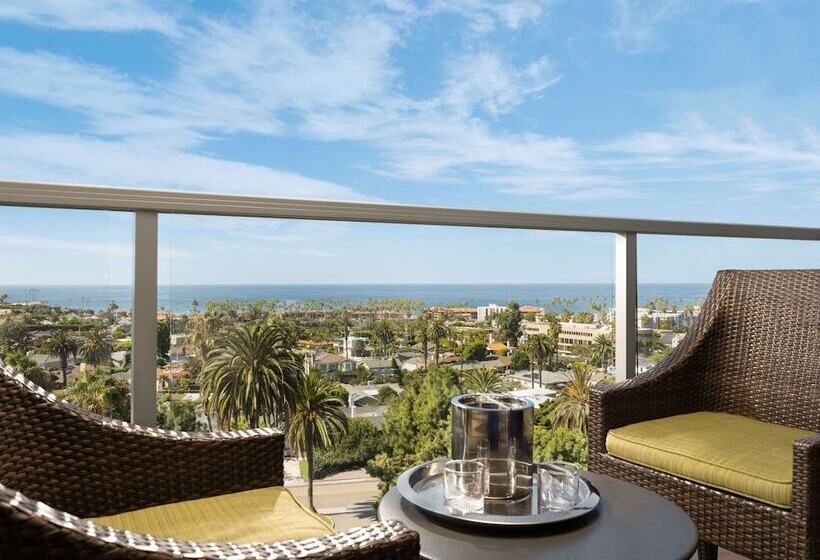 חדר סטנדרט מיטה זוגית נוף לים, La Jolla Curio Collection By Hilton