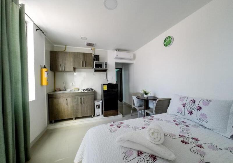 חדר דלוקס מותאם לאנשים עם מוגבלויות, La Jolla Curio Collection By Hilton