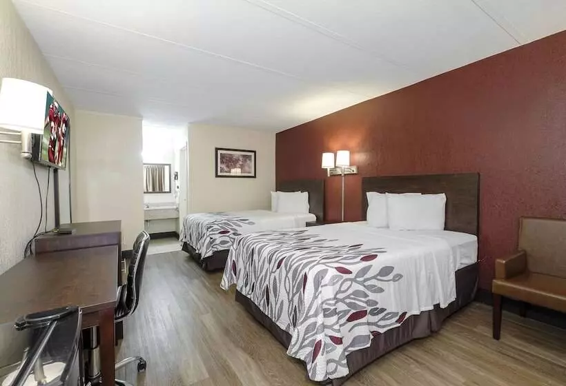 ２ダブルベッドのスタンダードルーム, Red Roof Inn Fredericksburg North