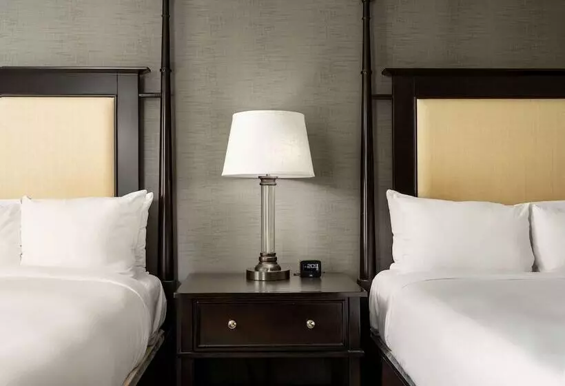 اتاق استاندارد با 2 تخت دوبل, The Inn At Penn, A Hilton