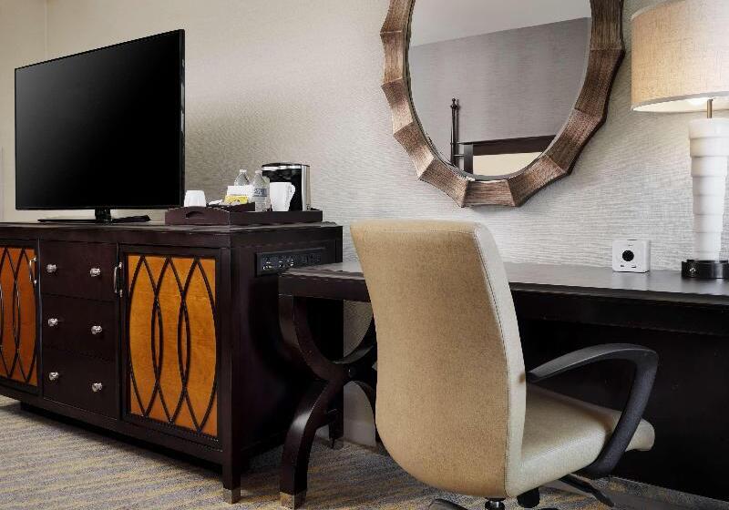 스탠다드 룸 킹사이즈 침대, The Inn At Penn, A Hilton