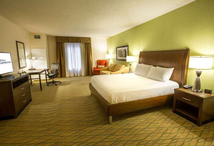 스탠다드 룸 킹사이즈 침대, The Inn At Penn, A Hilton