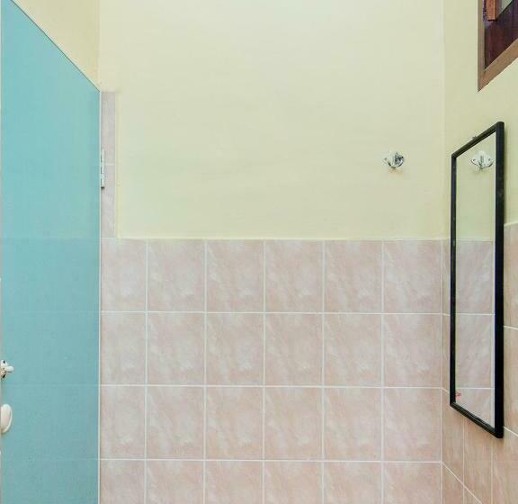 스탠다드 룸, Spot On 2076 Hotel Stadion