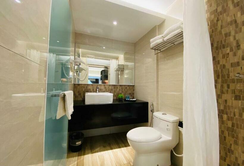 سوییت خانوادگی, Twin Tower Johor Bahru By Glex