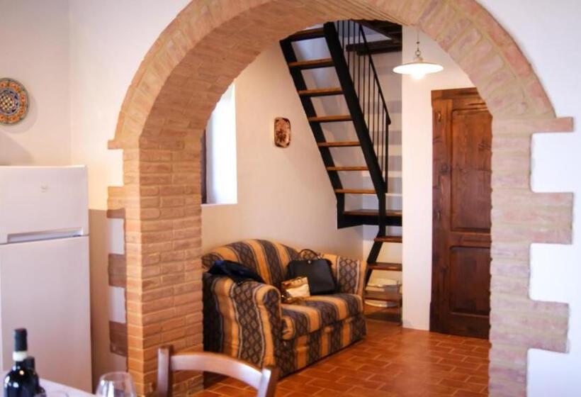 בית, 2 חדרי שינה, Borgo Cortinova Marrocco