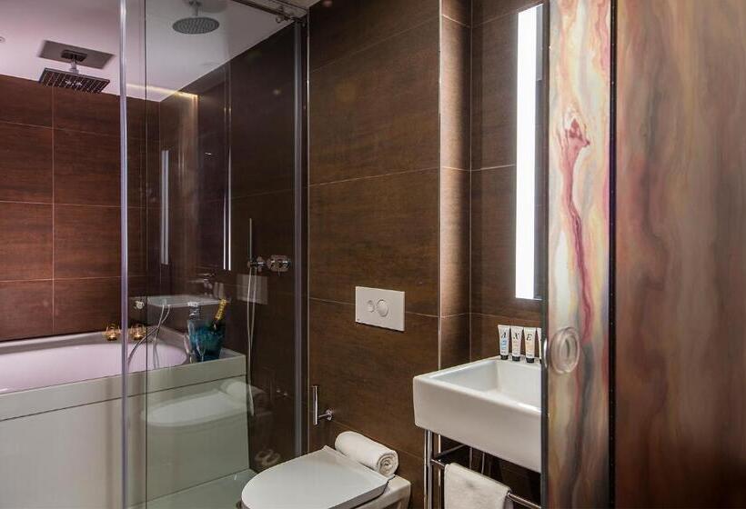 デラックススイート, Axel Hotel San Sebastián   Adults Only
