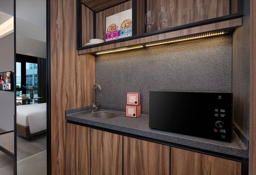 Standard Studio, Citadines Rochor