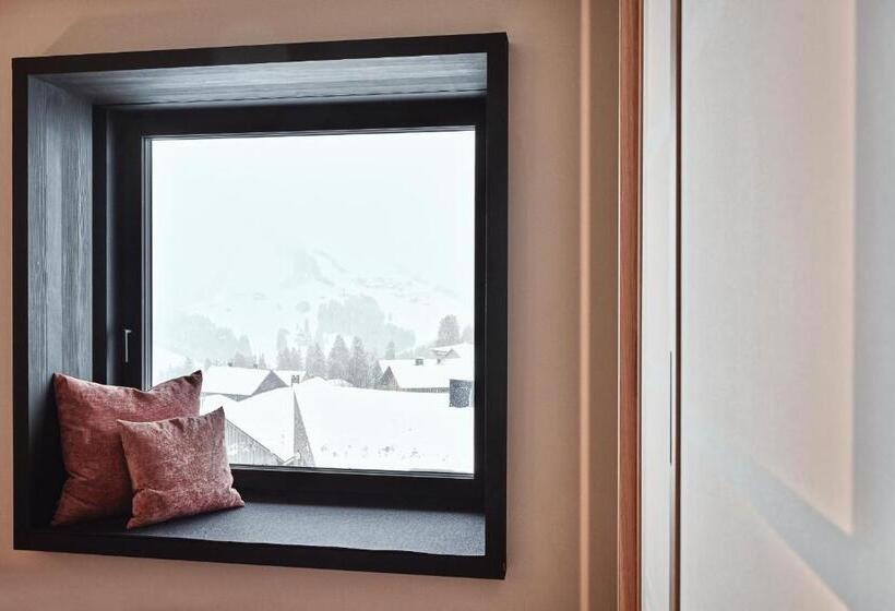 شقة غرفة واحدة, Warth52 W52 Apartments