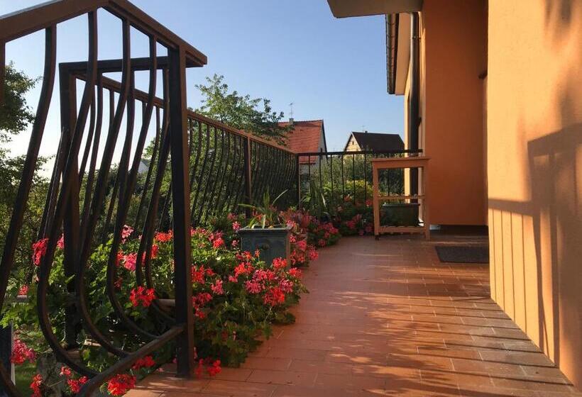 マウンテンビュースタンダードルーム, Le Chemin Du Meunier