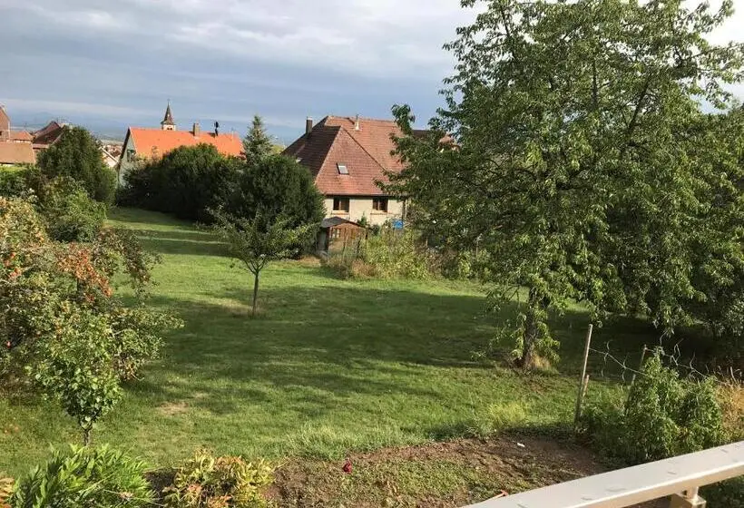 اتاق استاندارد با چشم‌انداز باغ, Le Chemin Du Meunier