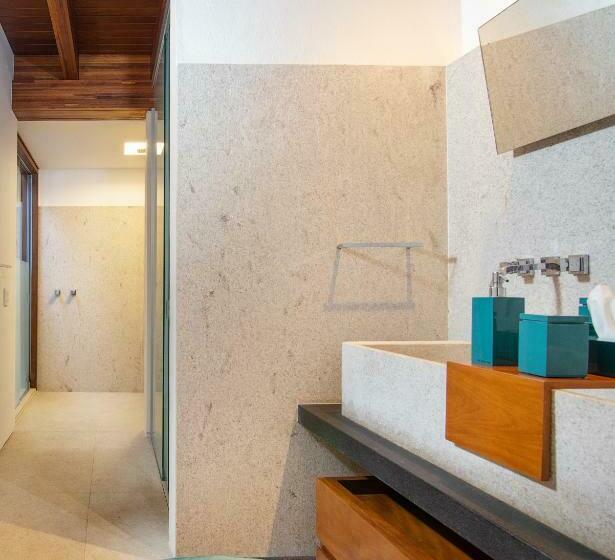 سوییت لوکس, Zendaya Resort Beach Sport & Spa