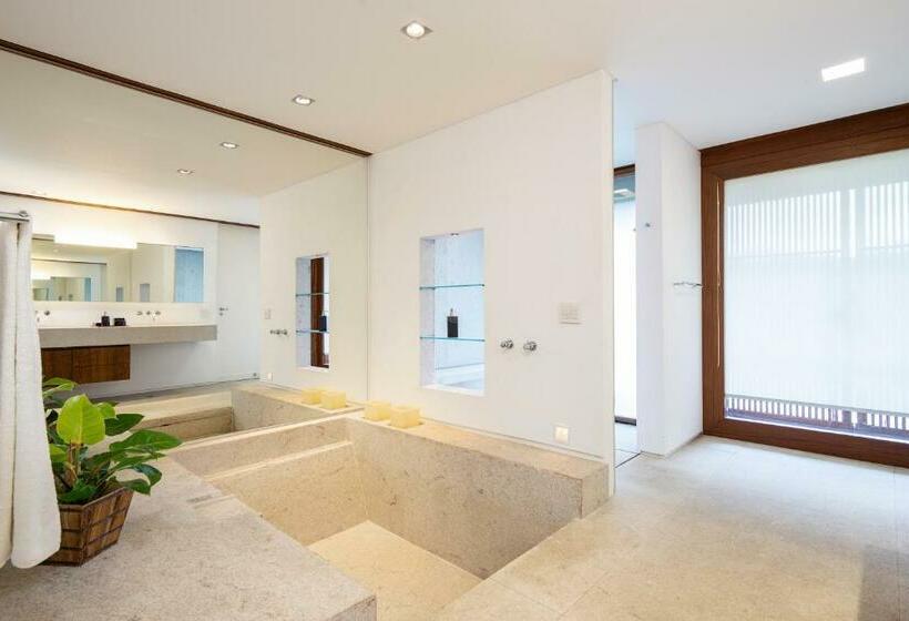 سوییت سوپریور, Zendaya Resort Beach Sport & Spa