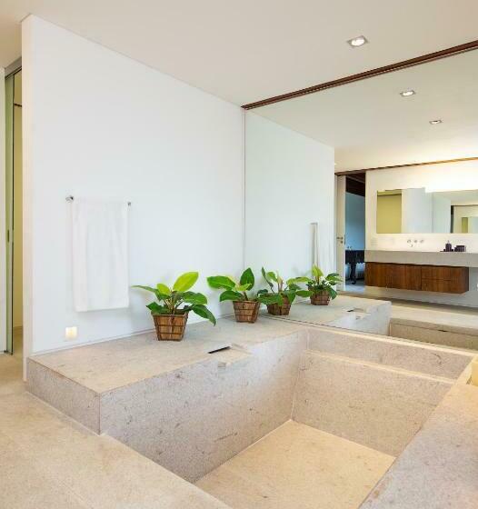 سوییت سوپریور, Zendaya Resort Beach Sport & Spa