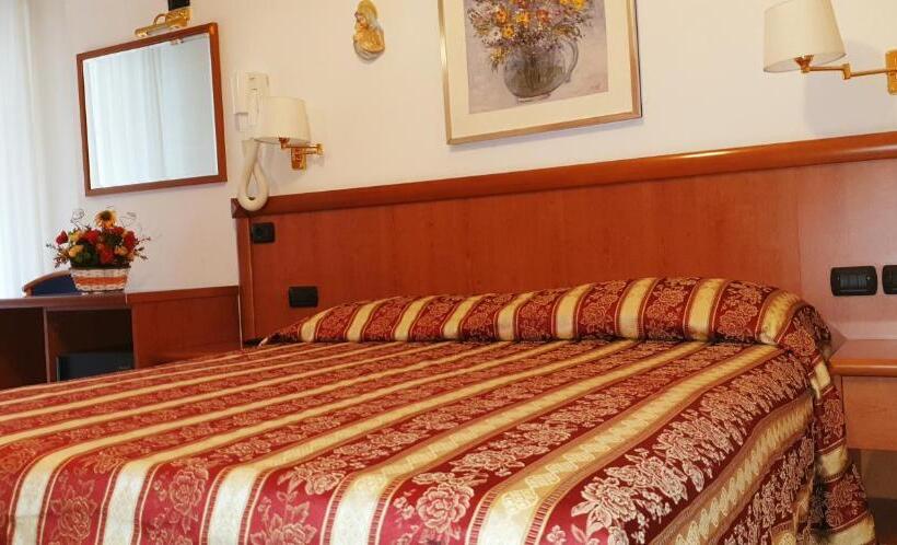 스탠다드 싱글 룸, Ginevra