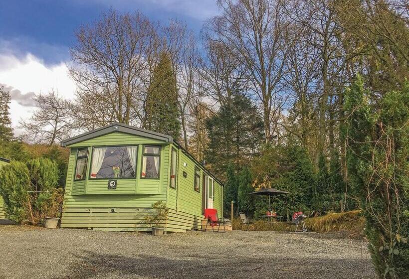 בית, 2 חדרי שינה, Avon Wood