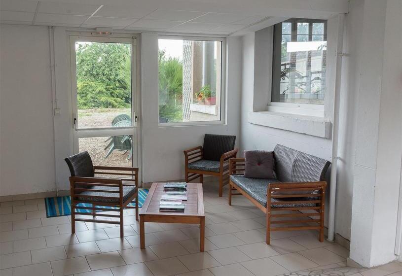 ファミリールーム, Du Cygne De La Croix Blanche