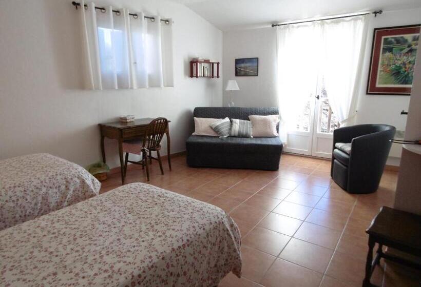 חדר סטנדרט, La Ferme De Valauris